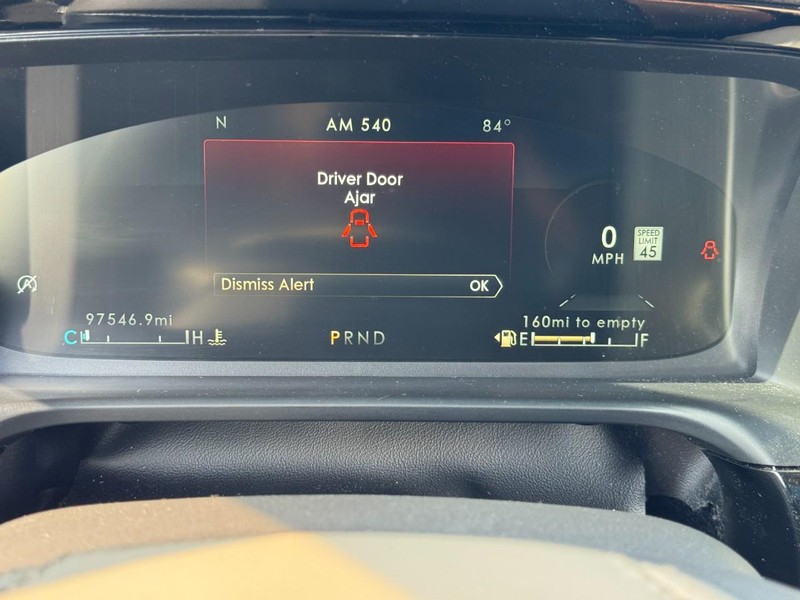 Lincoln Aviator Vehicle Full-screen Gallery Image 20