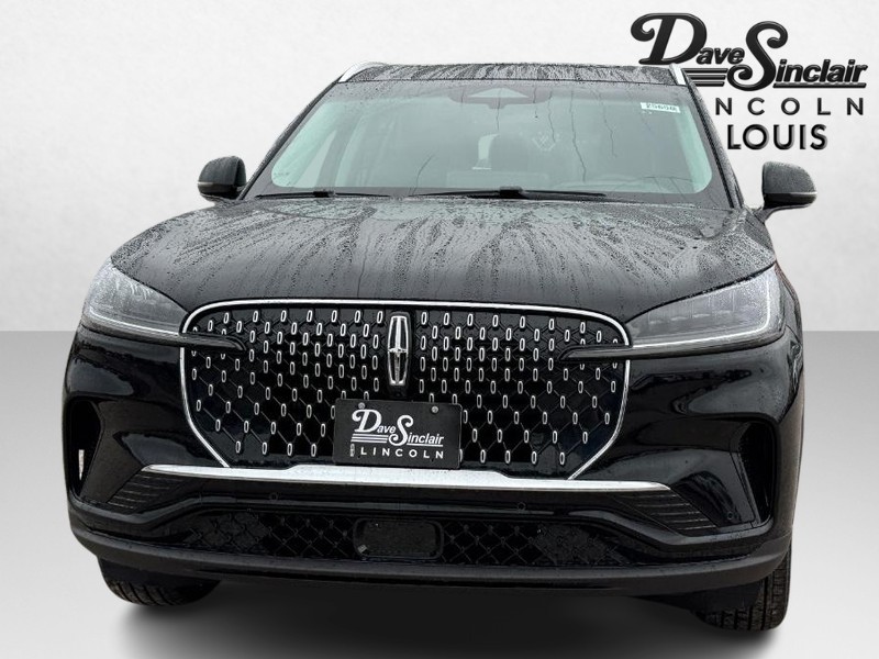 Lincoln Aviator Vehicle Full-screen Gallery Image 02