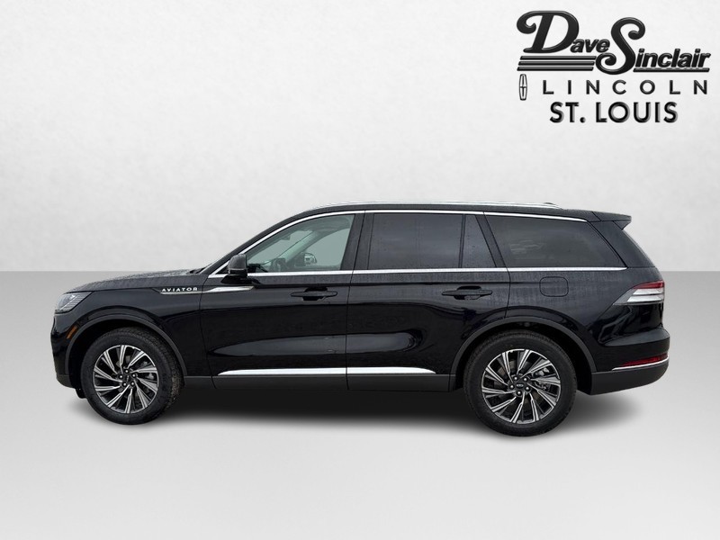 Lincoln Aviator Vehicle Full-screen Gallery Image 09