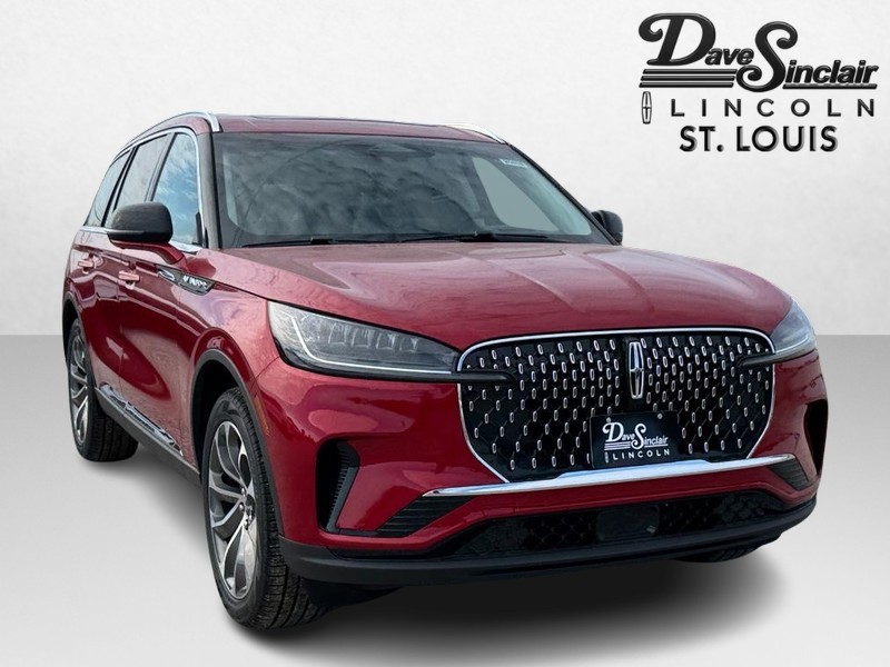 Lincoln Aviator Vehicle Full-screen Gallery Image 03