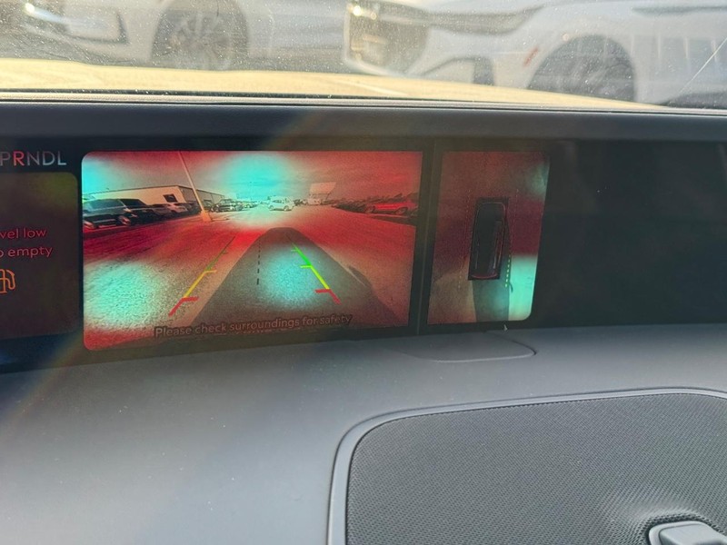 Lincoln Nautilus Vehicle Full-screen Gallery Image 25