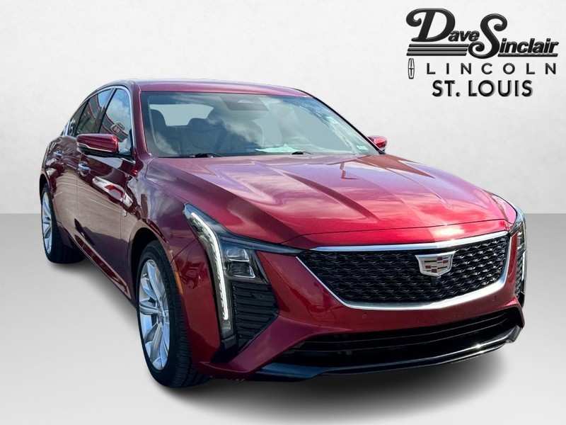 Cadillac CT5 Vehicle Full-screen Gallery Image 03