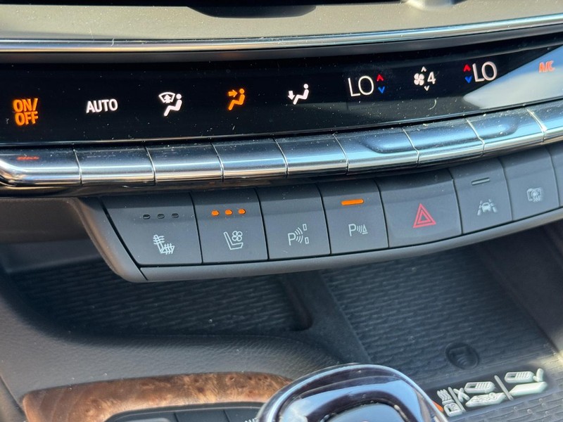 Cadillac CT5 Vehicle Full-screen Gallery Image 21