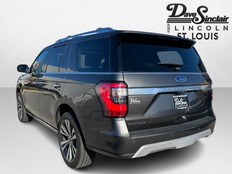 Ford Expedition Vehicle Full-screen Gallery Image 07