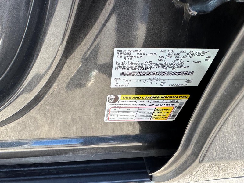 Ford Expedition Vehicle Full-screen Gallery Image 28