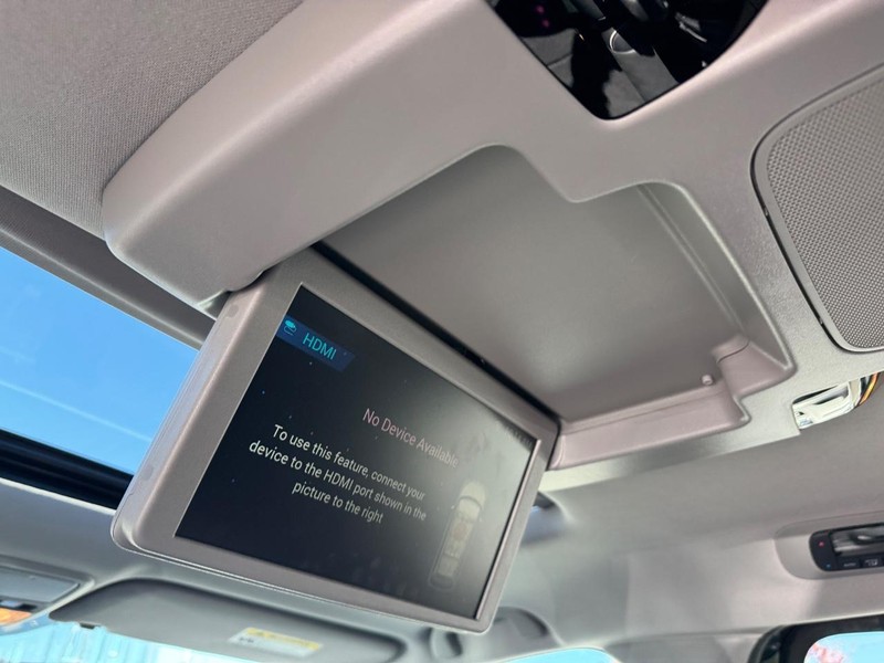 Honda Odyssey Vehicle Full-screen Gallery Image 14