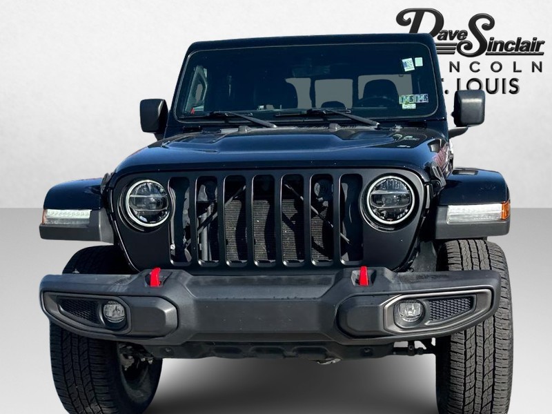 Jeep Gladiator Vehicle Full-screen Gallery Image 02