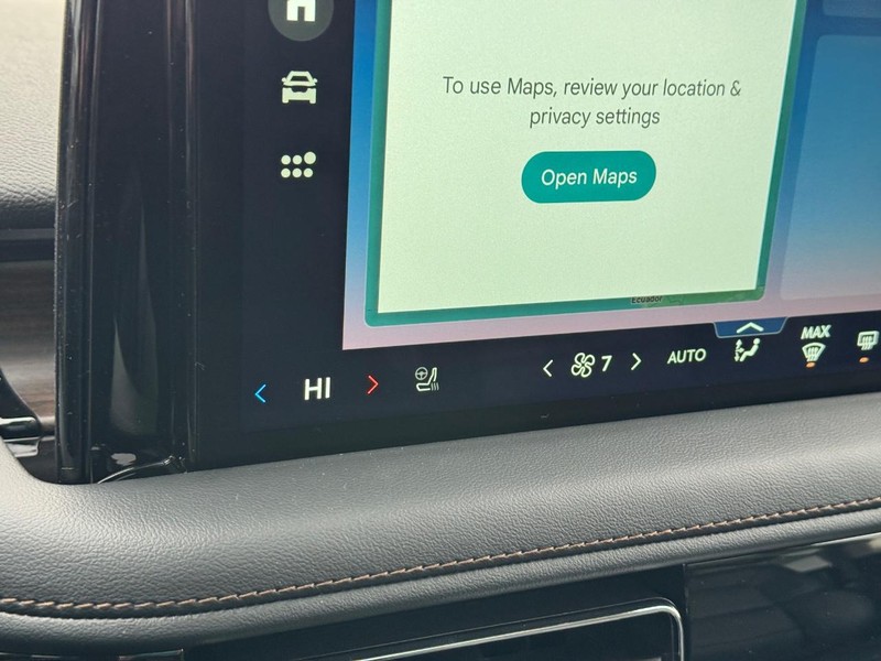 Lincoln Aviator Vehicle Full-screen Gallery Image 25