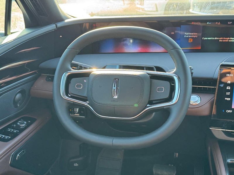 Lincoln Nautilus Vehicle Full-screen Gallery Image 14