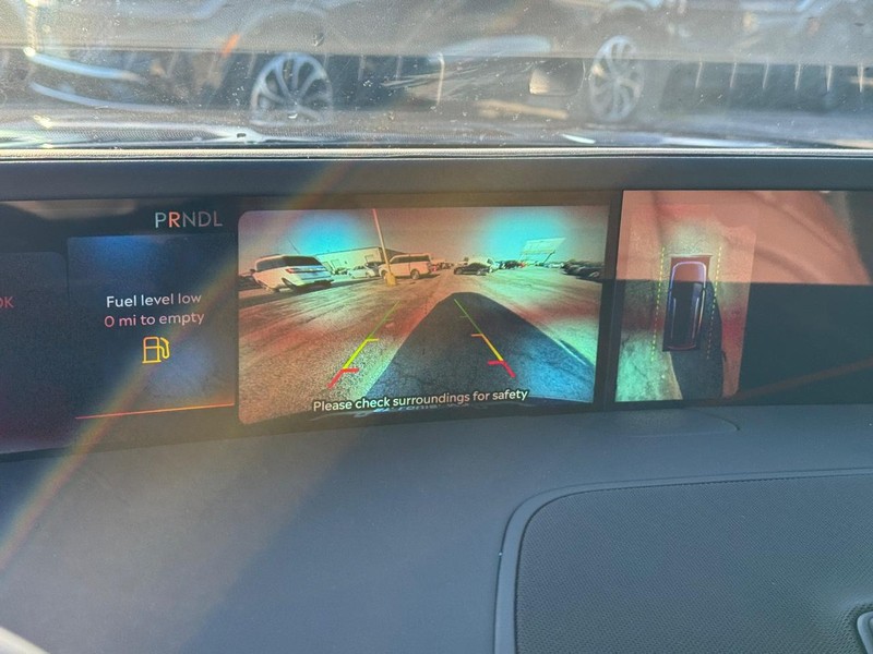 Lincoln Nautilus Vehicle Full-screen Gallery Image 24