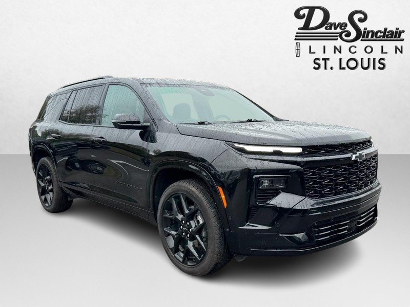 Chevrolet Traverse Vehicle Full-screen Gallery Image 03