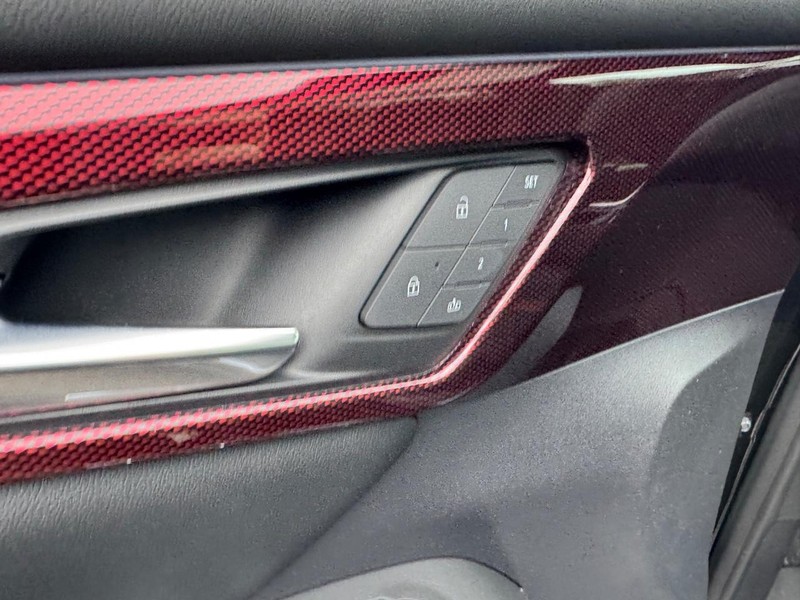 Chevrolet Traverse Vehicle Full-screen Gallery Image 20