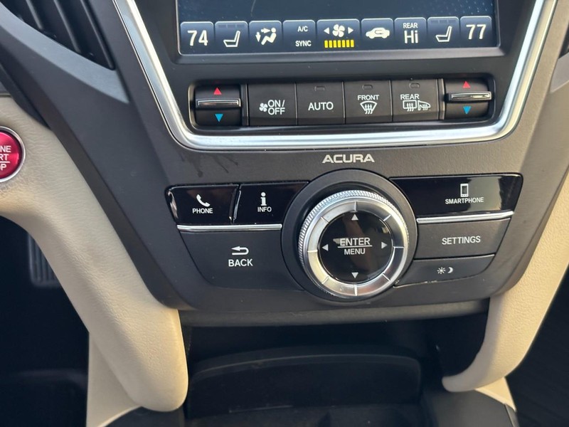 Acura MDX Vehicle Full-screen Gallery Image 17