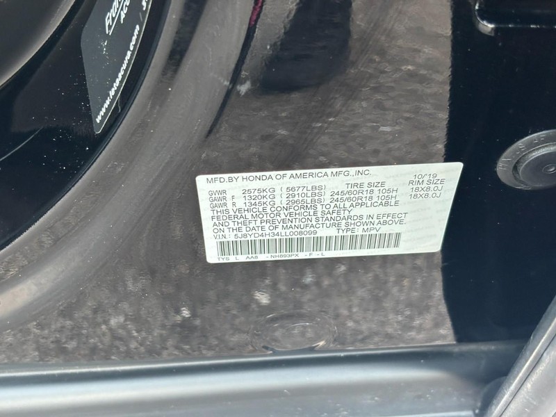 Acura MDX Vehicle Full-screen Gallery Image 19