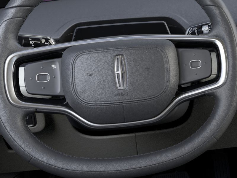 Lincoln Nautilus Vehicle Full-screen Gallery Image 13