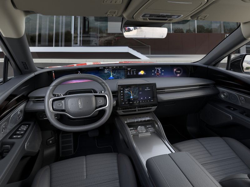 Lincoln Nautilus Vehicle Full-screen Gallery Image 10