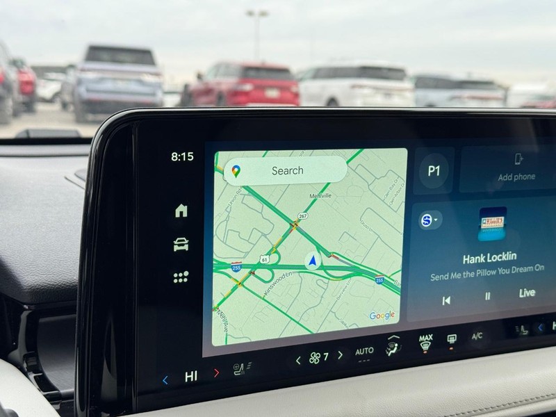 Lincoln Aviator Vehicle Full-screen Gallery Image 25