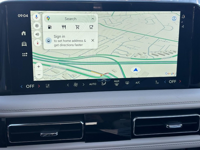 Lincoln Aviator Vehicle Full-screen Gallery Image 28