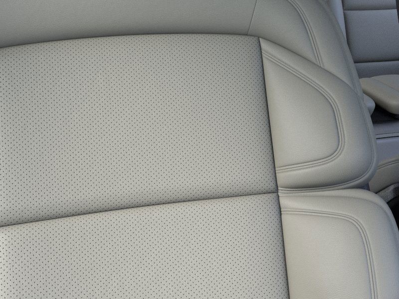 Lincoln Navigator Vehicle Full-screen Gallery Image 17