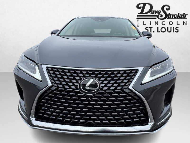 Lexus RX Vehicle Full-screen Gallery Image 02