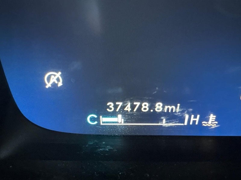 Lincoln Nautilus Vehicle Full-screen Gallery Image 07