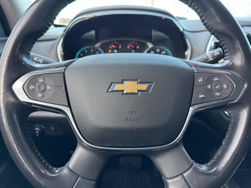 Chevrolet Traverse Vehicle Full-screen Gallery Image 17