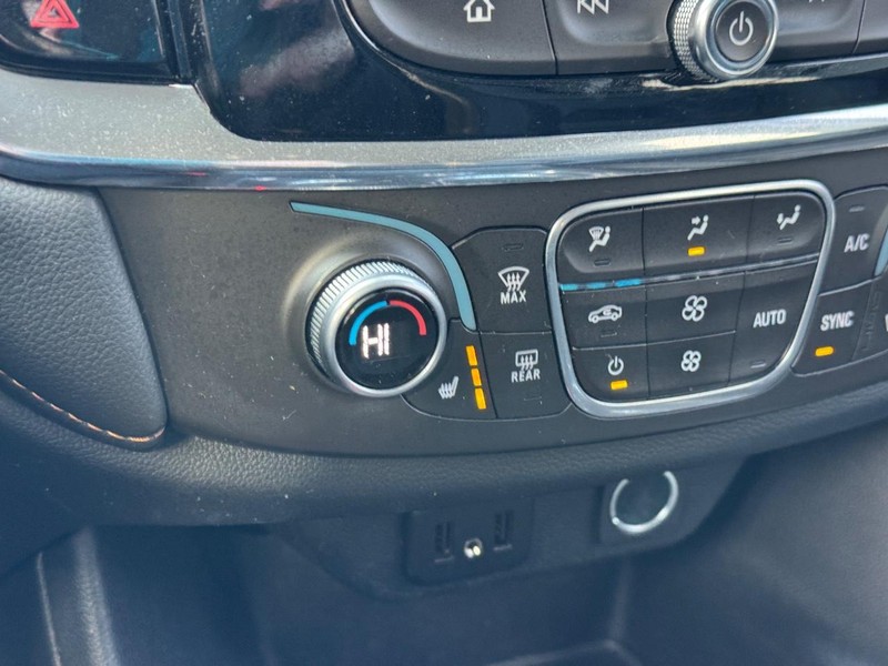 Chevrolet Traverse Vehicle Full-screen Gallery Image 20