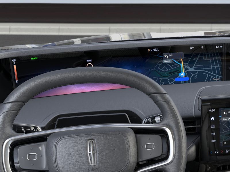 Lincoln Nautilus Vehicle Full-screen Gallery Image 14