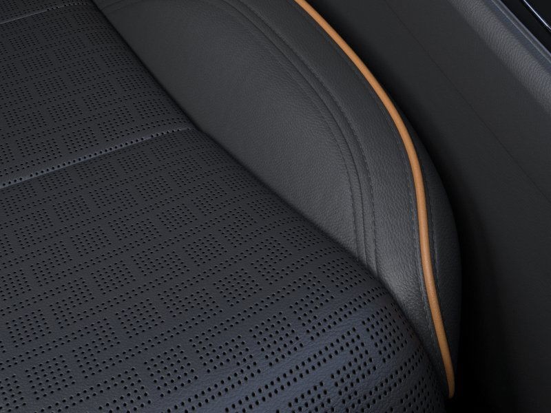 Lincoln Aviator Vehicle Full-screen Gallery Image 17