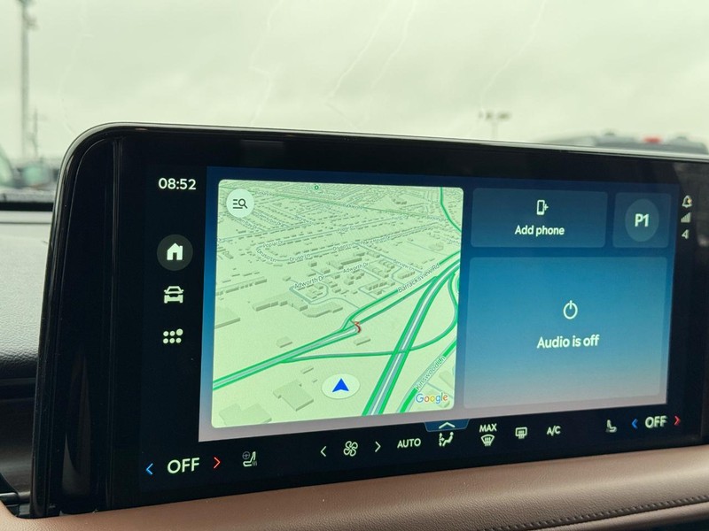 Lincoln Aviator Vehicle Full-screen Gallery Image 25