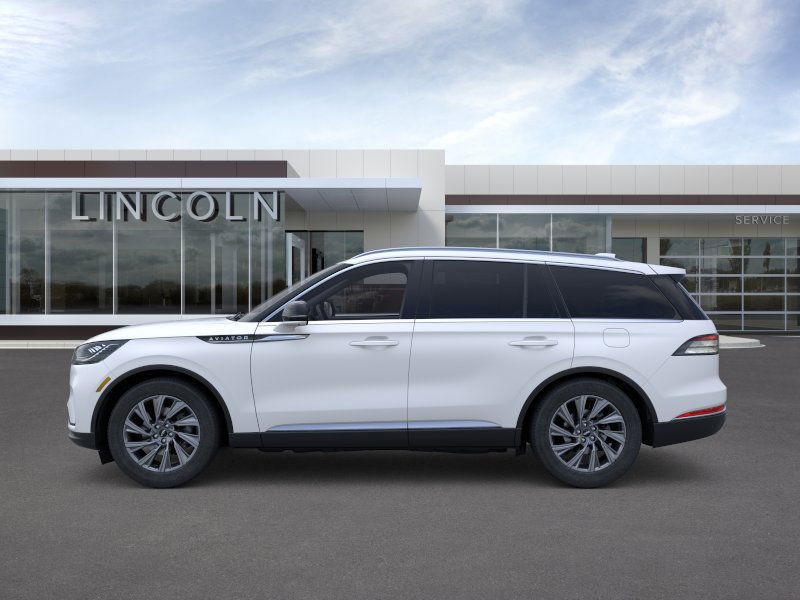 Lincoln Aviator Vehicle Full-screen Gallery Image 03