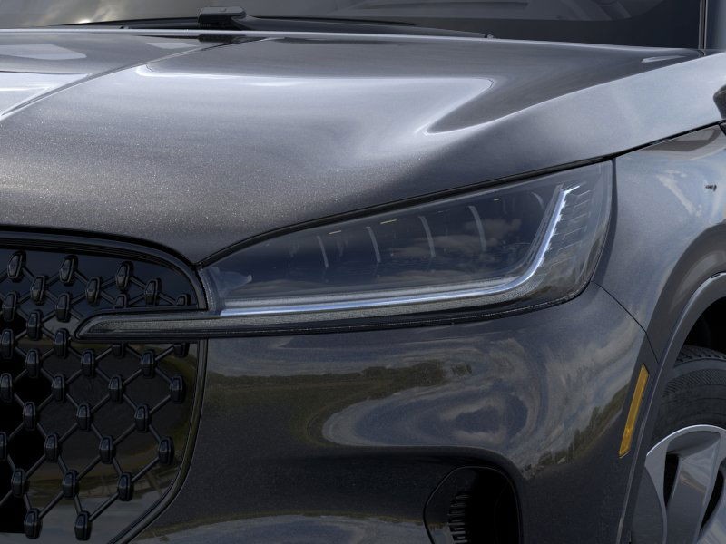 Lincoln Aviator Vehicle Full-screen Gallery Image 19