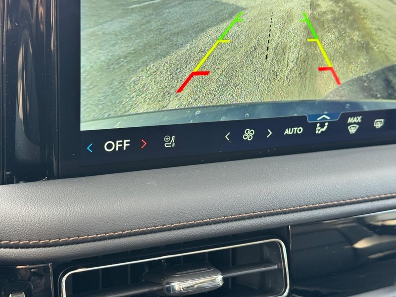 Lincoln Aviator Vehicle Full-screen Gallery Image 25