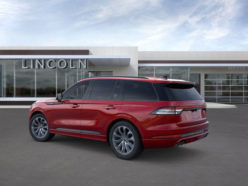Lincoln Aviator Vehicle Full-screen Gallery Image 04