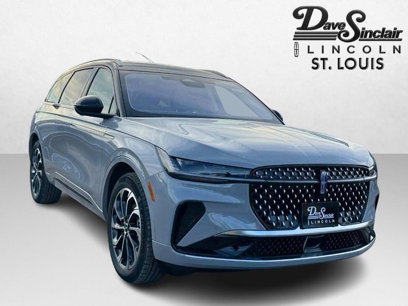 Lincoln Nautilus Vehicle Full-screen Gallery Image 03