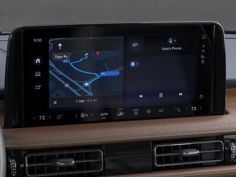 Lincoln Aviator Vehicle Full-screen Gallery Image 15