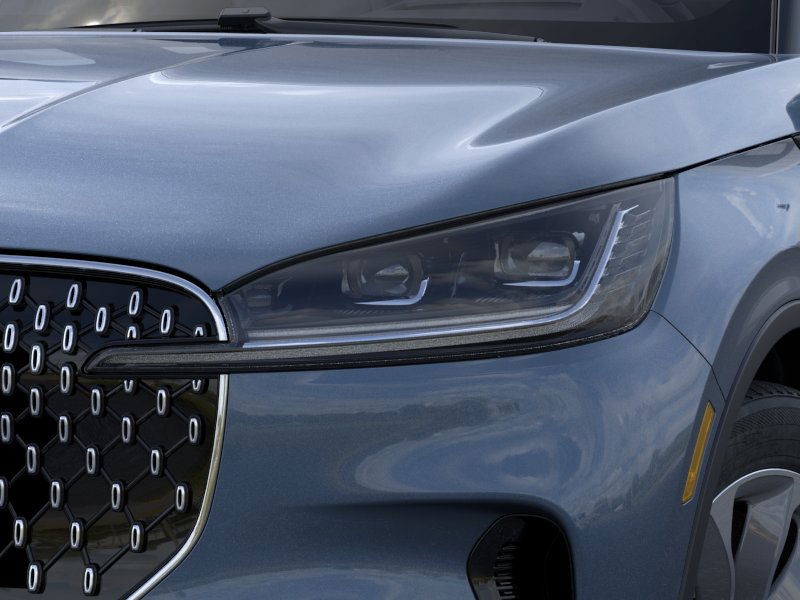 Lincoln Aviator Vehicle Full-screen Gallery Image 19