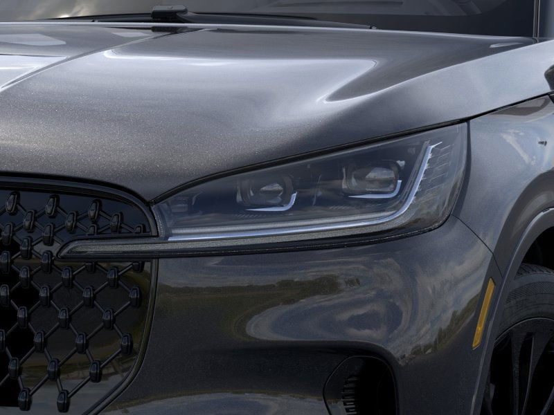 Lincoln Aviator Vehicle Full-screen Gallery Image 19