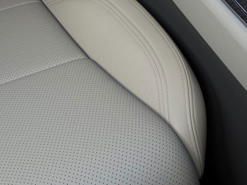 Lincoln Aviator Vehicle Full-screen Gallery Image 17