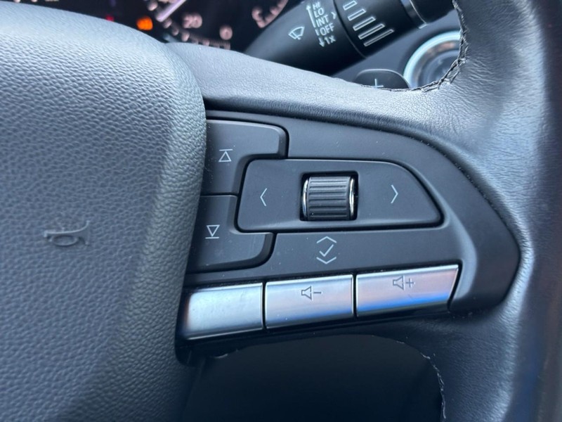 Cadillac XT4 Vehicle Full-screen Gallery Image 18