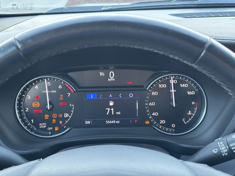 Cadillac XT4 Vehicle Full-screen Gallery Image 19