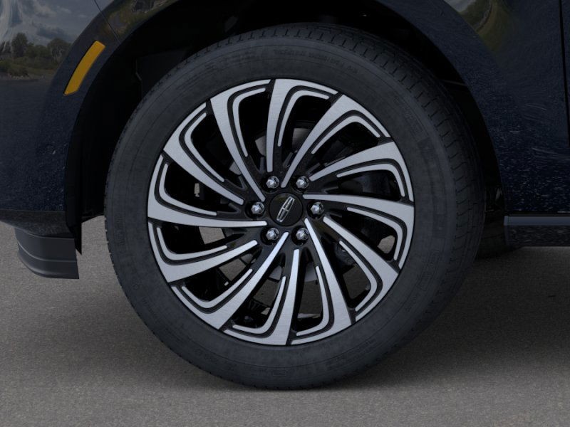 Lincoln Navigator L Vehicle Full-screen Gallery Image 20