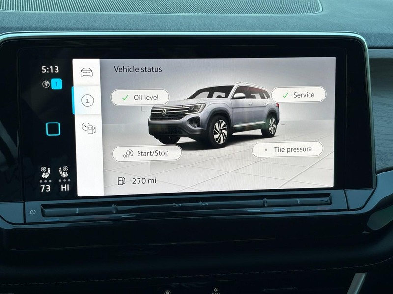 Volkswagen Atlas Vehicle Full-screen Gallery Image 23