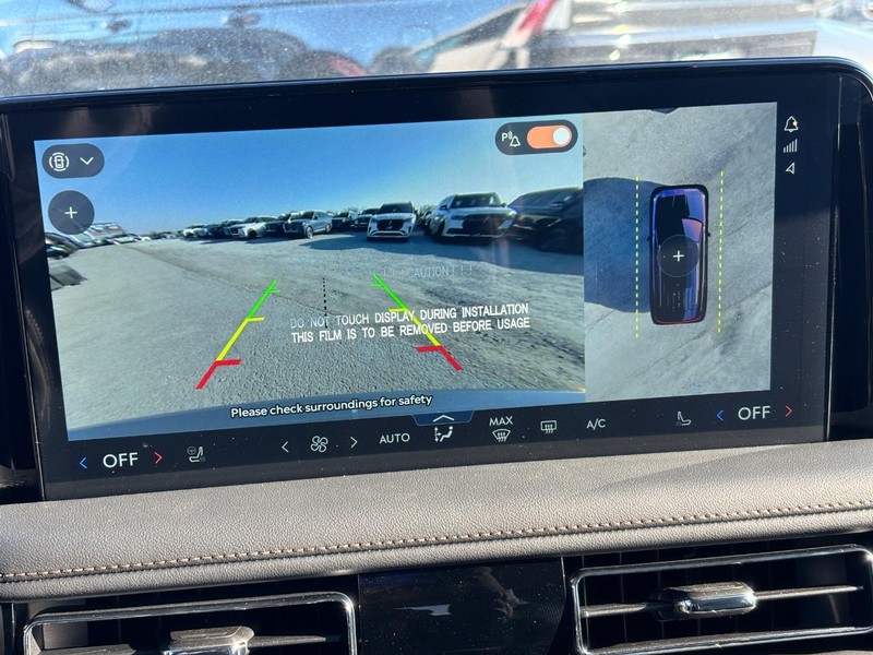 Lincoln Aviator Vehicle Full-screen Gallery Image 26