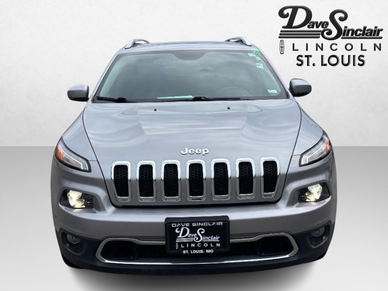 Jeep Cherokee Vehicle Full-screen Gallery Image 02