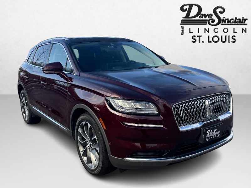 Lincoln Nautilus Vehicle Full-screen Gallery Image 03