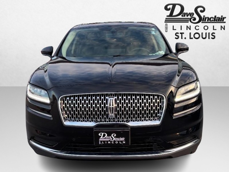 Lincoln Nautilus Vehicle Full-screen Gallery Image 02