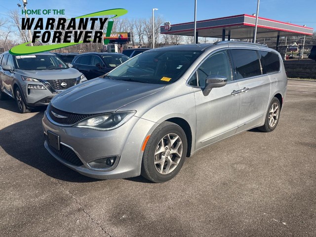 Ballwin MO 2019 Chrysler Pacifica more details - chrysler pacifica