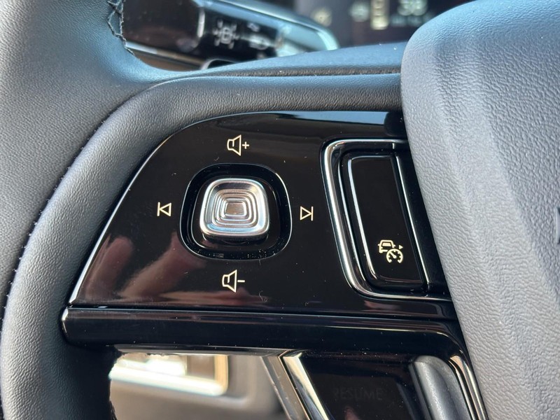 Lincoln Corsair Vehicle Full-screen Gallery Image 19