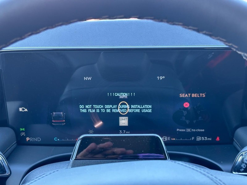 Lincoln Aviator Vehicle Full-screen Gallery Image 23